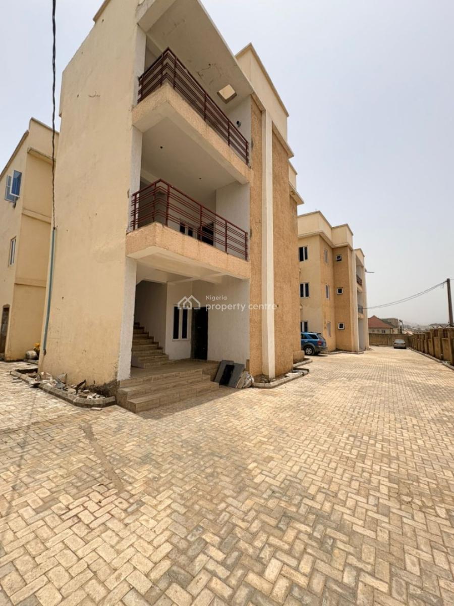 3 Bedroom Flat with Attached Bq, Jahi, Abuja, Flat / Apartment for Sale