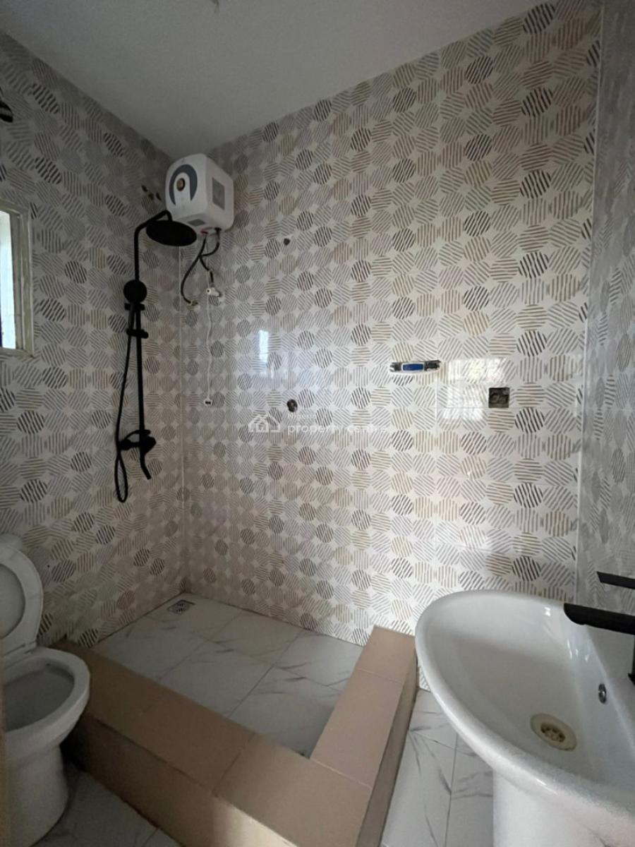 3 Bedroom Apartment, Ajah, Lekki Phase 2, Lekki, Lagos, Block of Flats for Sale