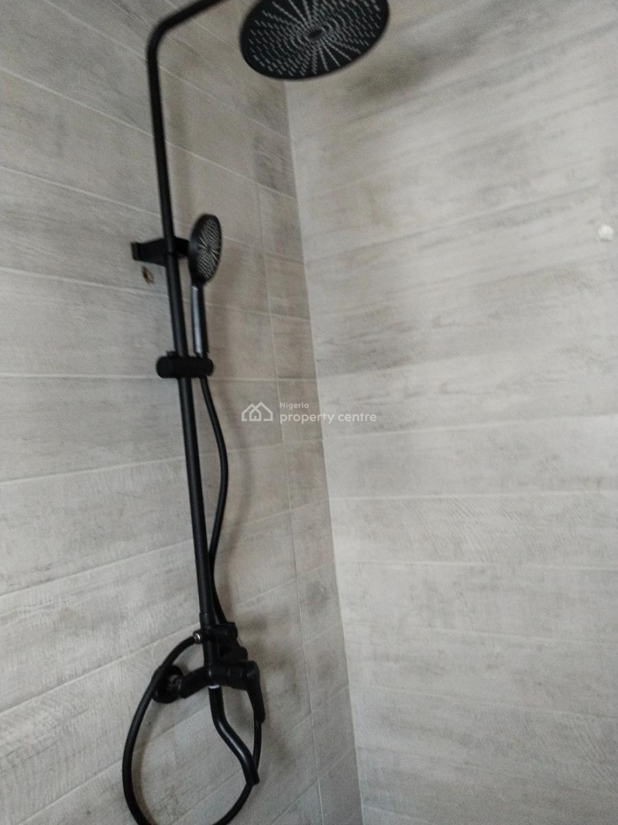 Spacious 2 Bedroom Flat, New Road, Ilasan, Lekki, Lagos, Flat / Apartment for Rent