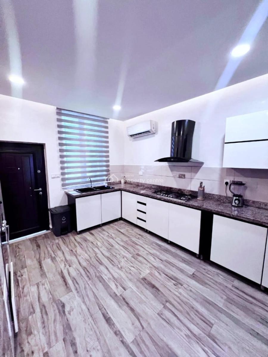 Unfurnished 3 Bedroom Apartment with Bq Serviced, Banana Island, Ikoyi, Lagos, Flat / Apartment for Rent