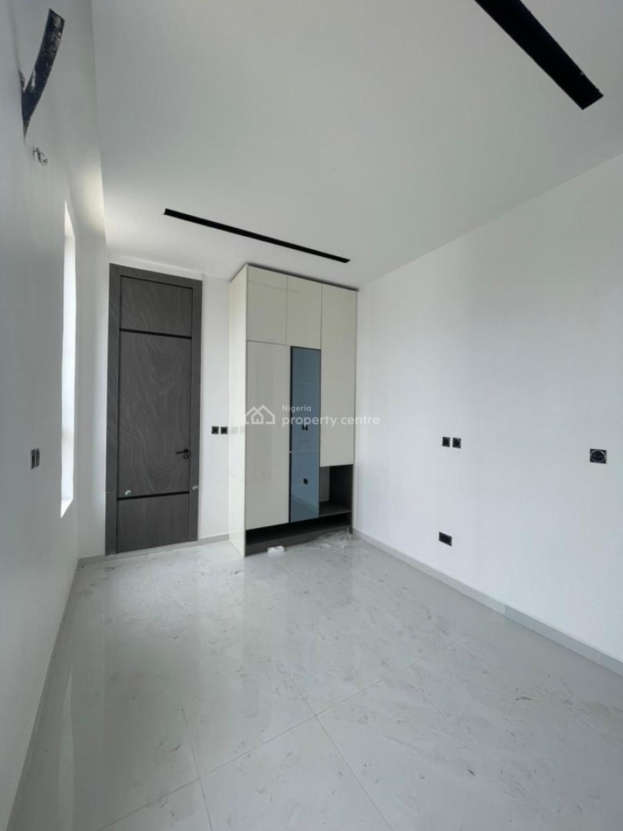 Sharp 4 Bedroom Semi-detached Duplex with Bq and Luxury Finishes, Chevron Drive, Lekki, Lagos, Semi-detached Duplex for Sale
