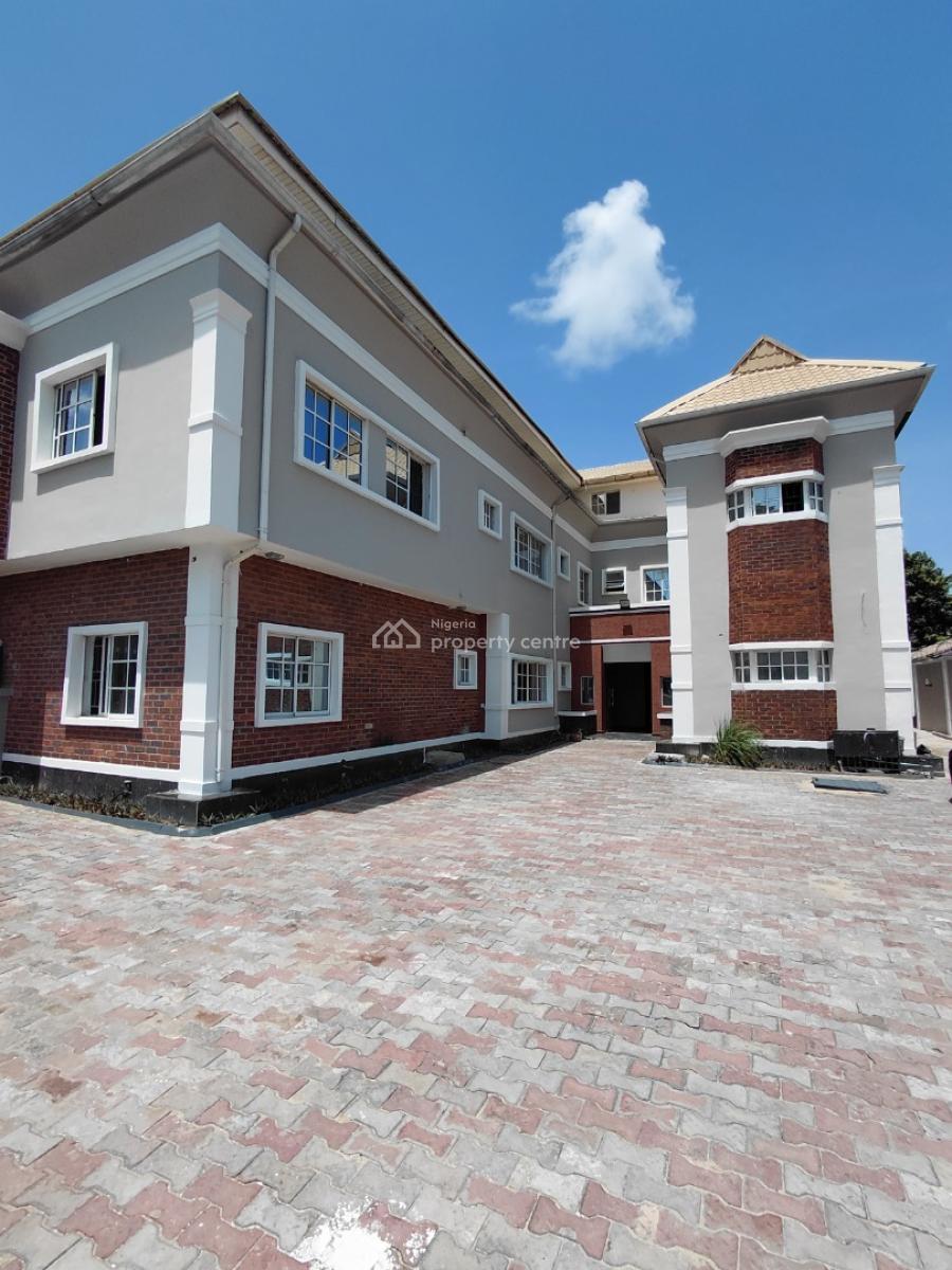 Exquisite 3 Bedroom Apartment with Bq, Lekki Phase 1, Lekki, Lagos, Flat / Apartment for Rent