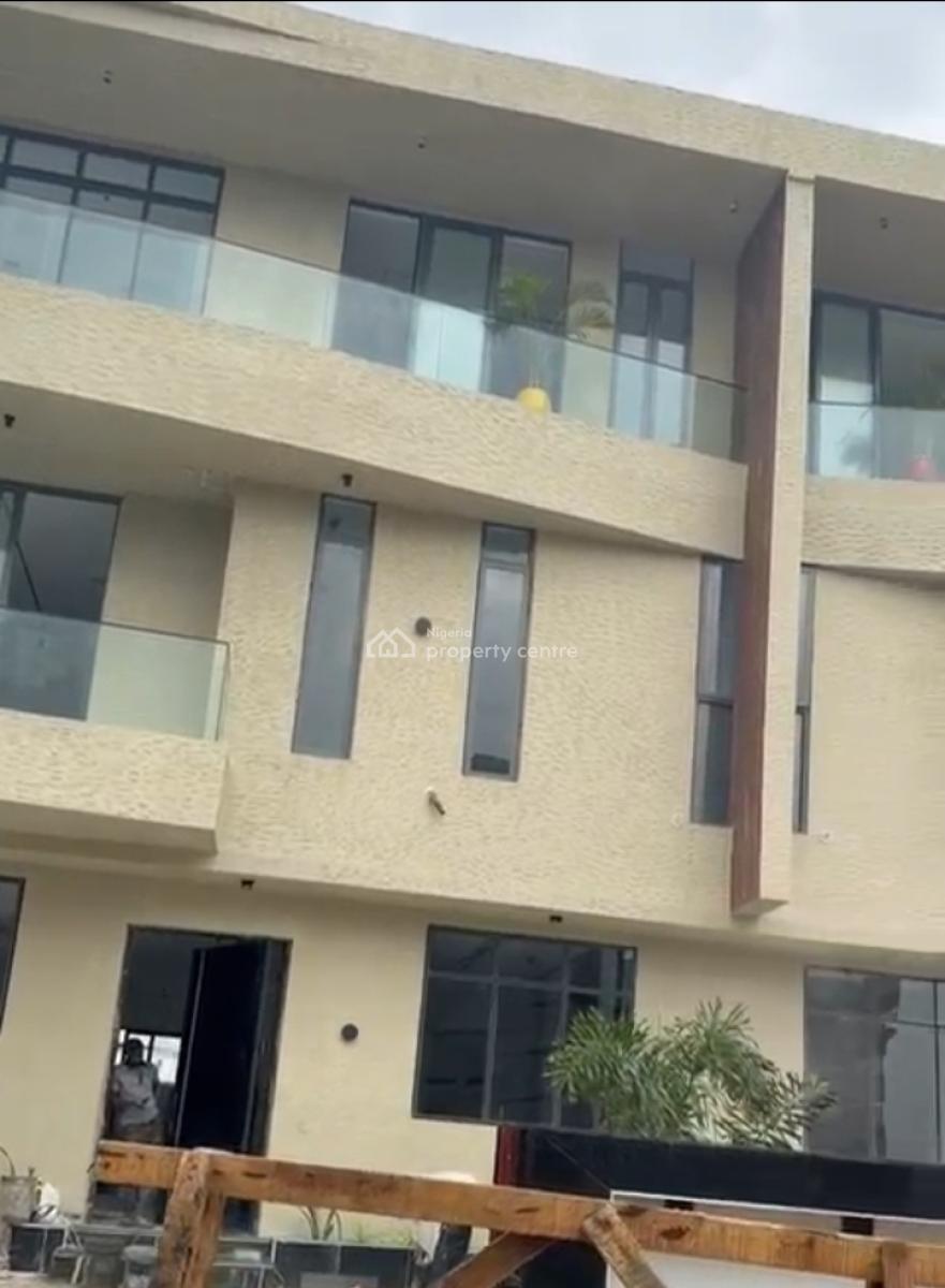 5 Bedroom Terrace, Lekki Phase 1, Lekki, Lagos, Terraced Duplex for Sale