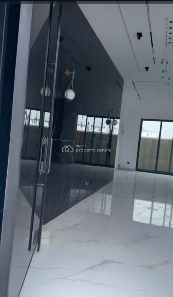 5 Bedroom Terrace, Lekki Phase 1, Lekki, Lagos, Terraced Duplex for Sale