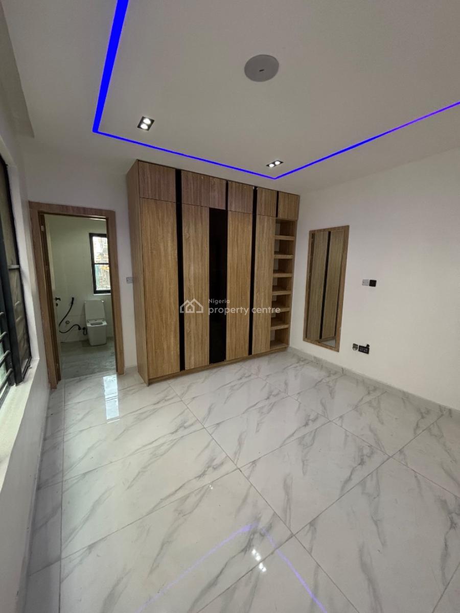 2 Bedroom Luxury Apartment, Freedom Way, Lekki, Lagos, Flat / Apartment for Sale