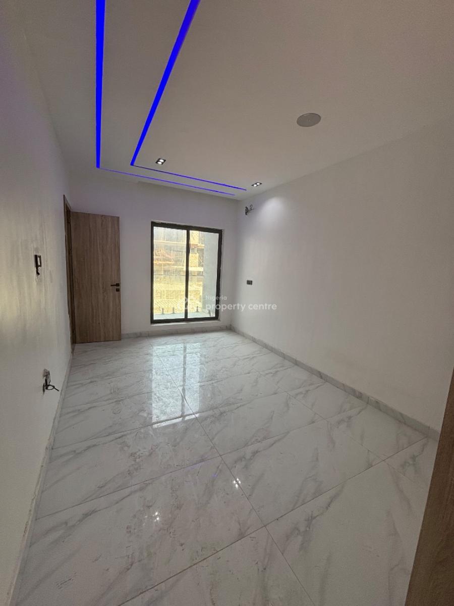 2 Bedroom Luxury Apartment, Freedom Way, Lekki, Lagos, Flat / Apartment for Sale