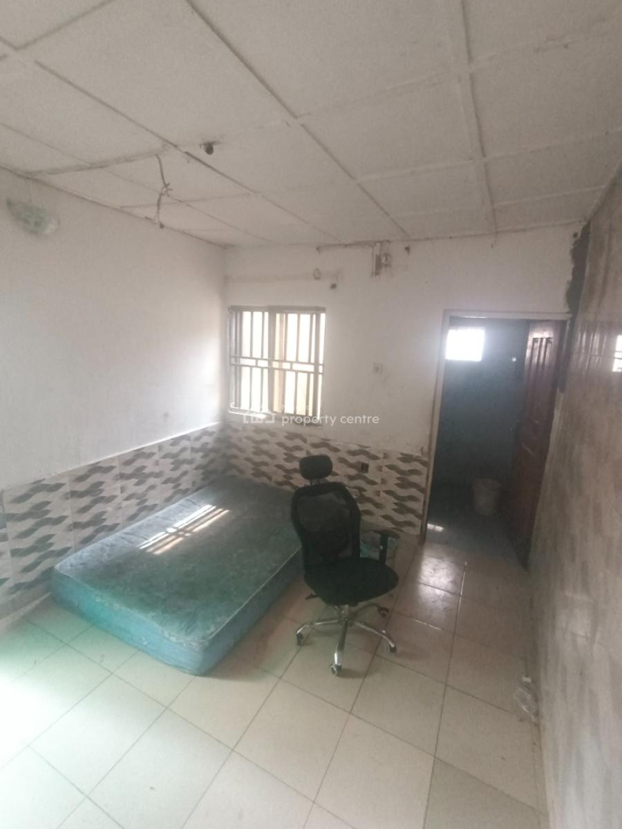 Spacious Single Room Self-contain, Thomas Estate, Ajah, Lagos, Self Contain (single Rooms) for Rent