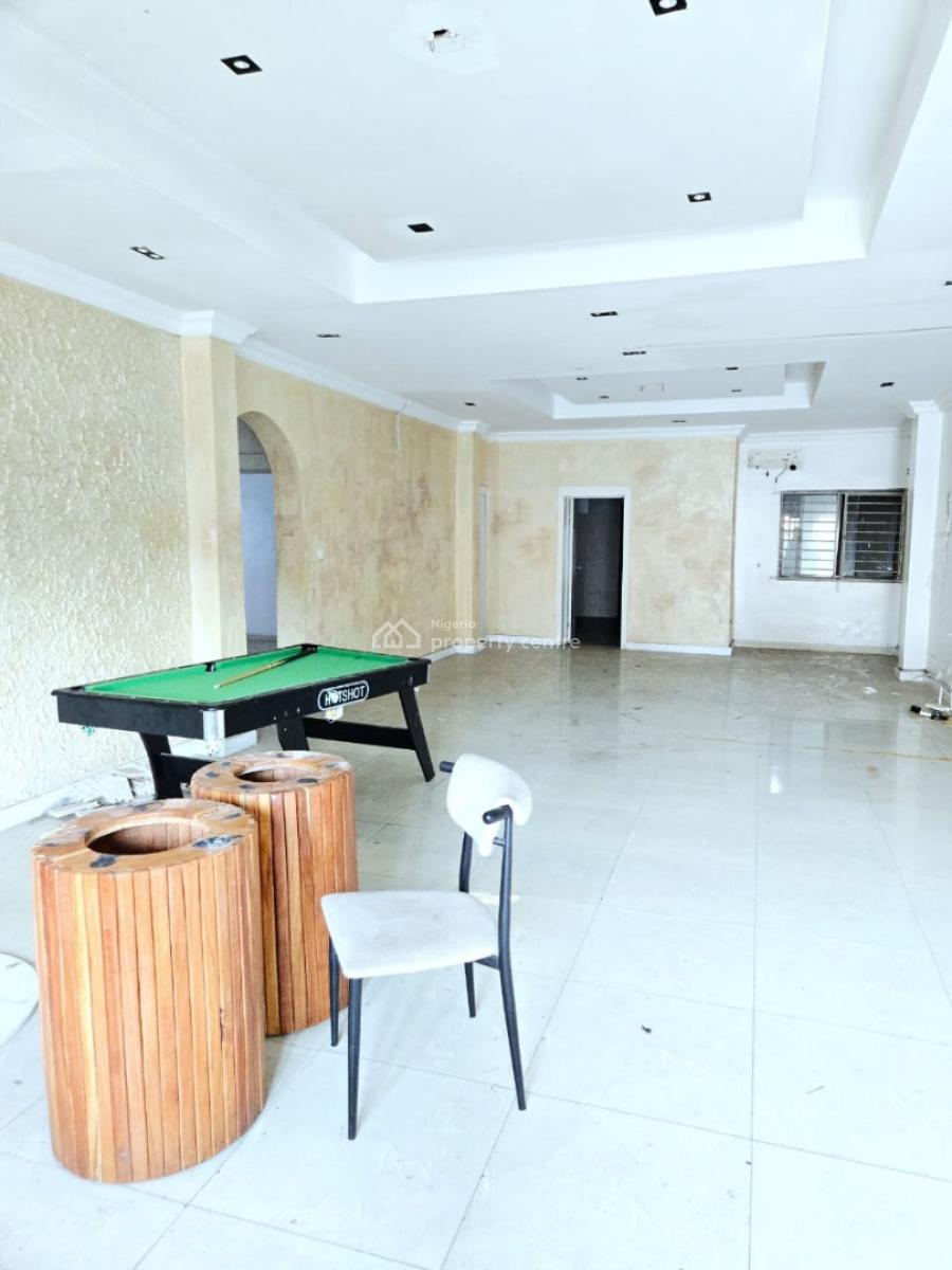 Lovely 8 Units of 3 Bedrooms Flat with a Room Bq and Swimming Pool., Lekki Right, Lekki Phase 1, Lekki, Lagos, Flat / Apartment for Rent
