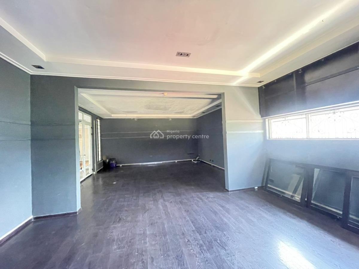 Spacious Commercial Shop Space, Victoria Island (vi), Lagos, Shop for Rent