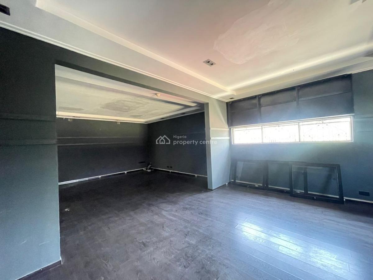 Spacious Commercial Shop Space, Victoria Island (vi), Lagos, Shop for Rent