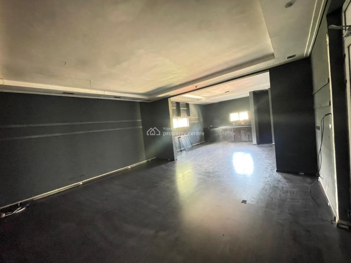 Spacious Commercial Shop Space, Victoria Island (vi), Lagos, Shop for Rent