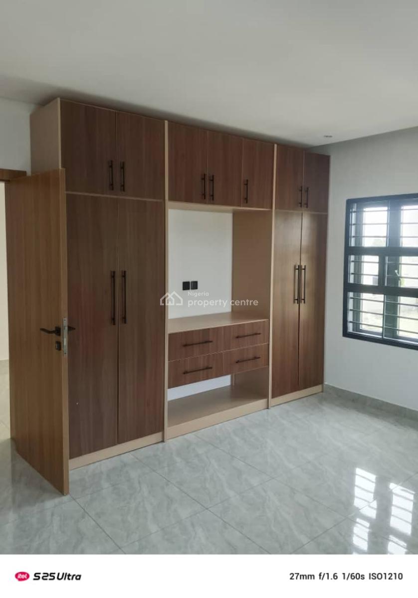 4 Bedroom Semi Detached Duplex with Bq and Prepaid Metre, Awoyaya, Ibeju Lekki, Lagos, Semi-detached Duplex for Sale