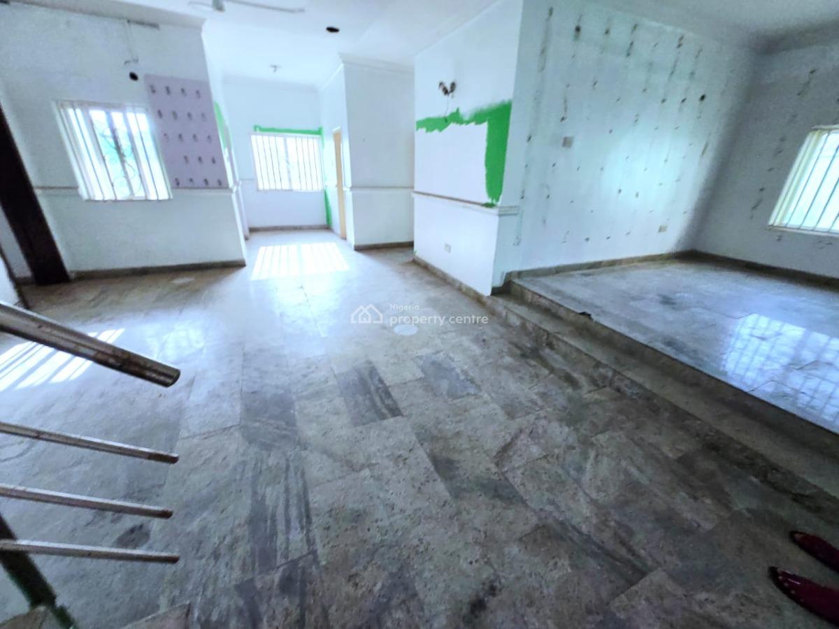Spacious  Commercial 2unite of 5-bedroom Detached Duplex, Lekki Right, Lekki Phase 1, Lekki, Lagos, Office Space for Rent