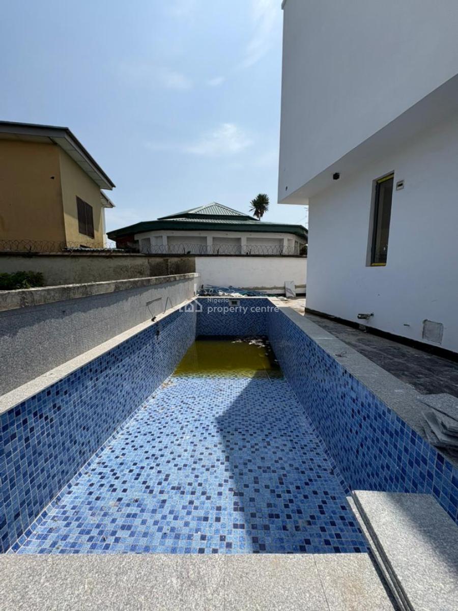 5 Bedroom Fully Detached Duplex with Bq, Lekki, Lagos, Detached Duplex for Sale