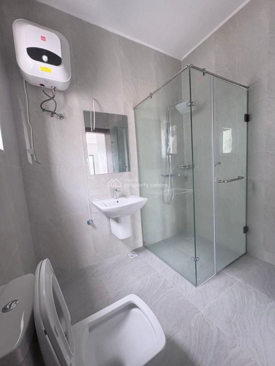 Four-bedroom All En-suite Terrace with Maids Room (bq), Lekki Phase 1, Lekki, Lagos, House for Sale