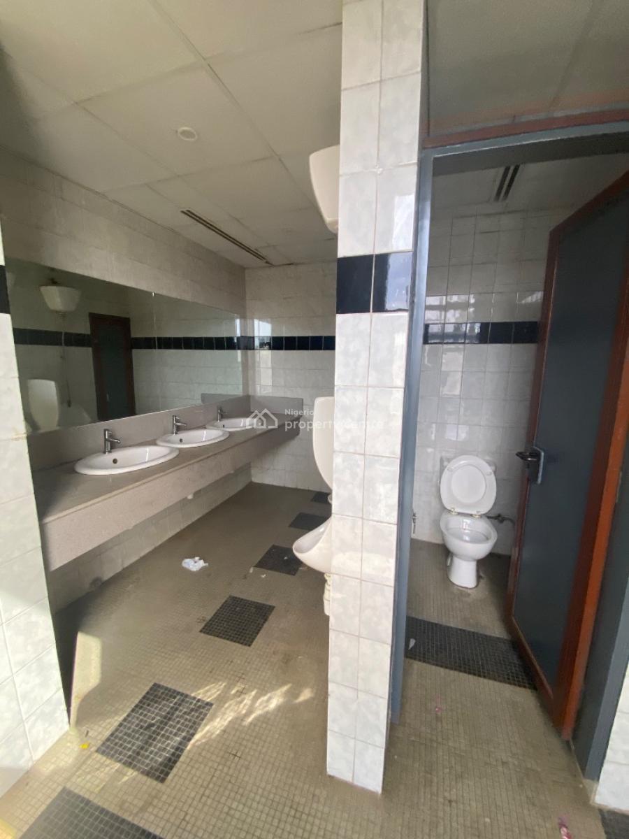 350 Square Meter Premium Open Plan Office Space, Mobolaji Bank Anthony Way, Ikeja, Lagos, Office Space for Rent