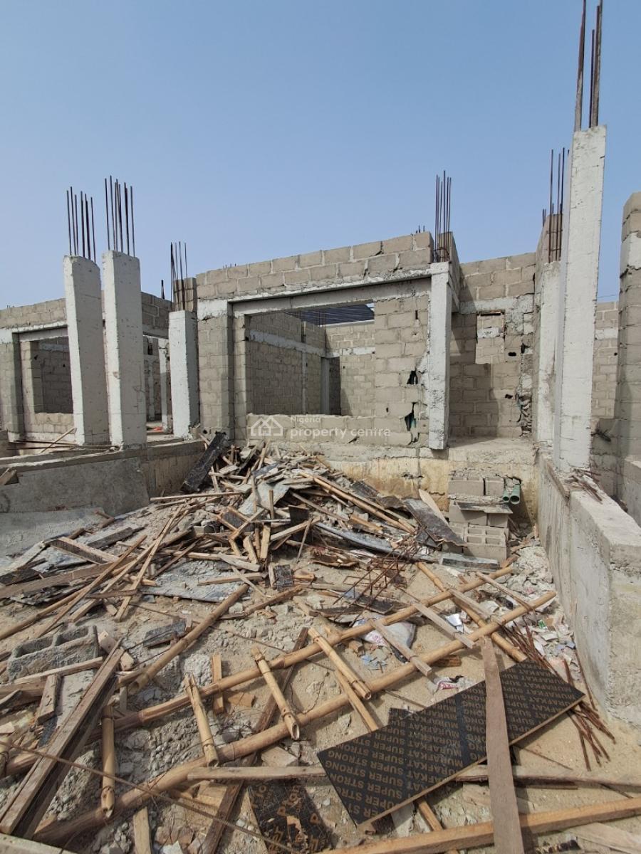 Stunning 3 Bedroom Terraced Duplex with Bq,  with Solar Power & Gym, Lekki, Lagos, Terraced Duplex for Sale