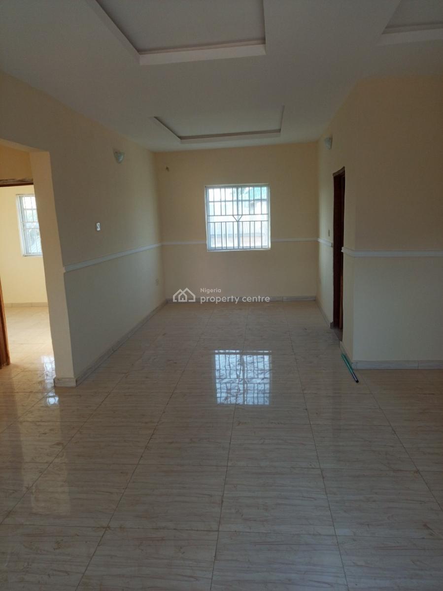 Modern Oasis Newly Built 2 Bedroom Flat Upstairs, Gracious Estate, Magboro, Ogun, Flat / Apartment for Rent