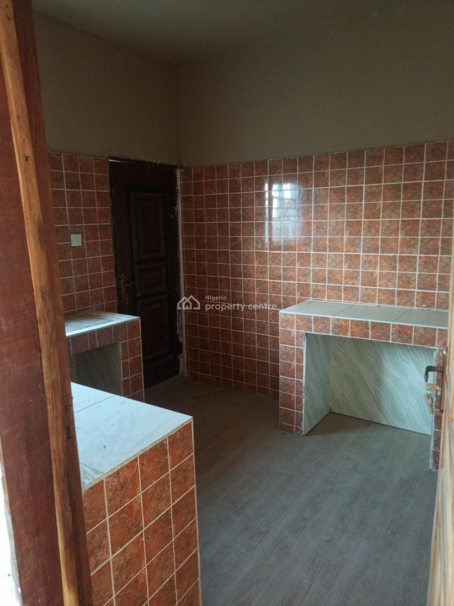 Modern Oasis Newly Built 2 Bedroom Flat Upstairs, Gracious Estate, Magboro, Ogun, Flat / Apartment for Rent