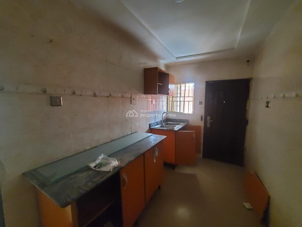 Well Maintained 2-bedroom Apartment, Olokonla, Ajah, Lagos, Flat / Apartment for Rent