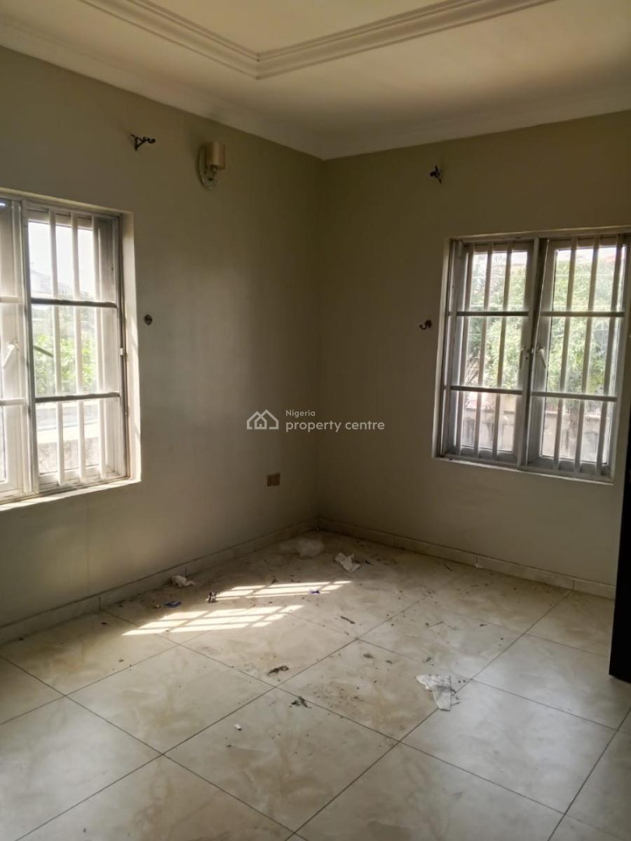 Standard 3 Bedroom Terraced Duplex  with Bq, Gra, Ogudu, Lagos, Terraced Duplex for Rent