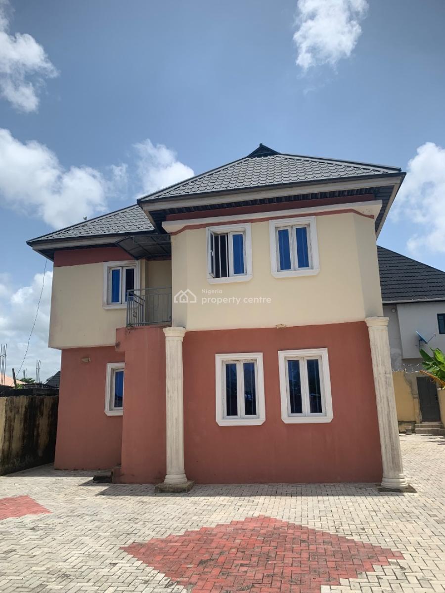 Distress, 4 Bedroom Detached Duplex, Ogunfayo Royal Estate, Ibeju Lekki, Lagos, Detached Duplex for Sale