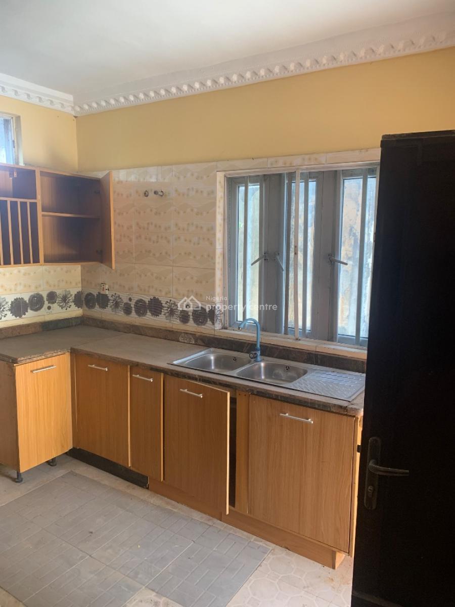 Distress, 4 Bedroom Detached Duplex, Ogunfayo Royal Estate, Ibeju Lekki, Lagos, Detached Duplex for Sale