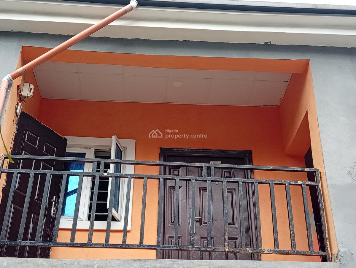 Standard 2 Bedroom Flat, Timber Market Road, By Rumuosi Flyover, Rumuosi, Port Harcourt, Rivers, Flat / Apartment for Rent