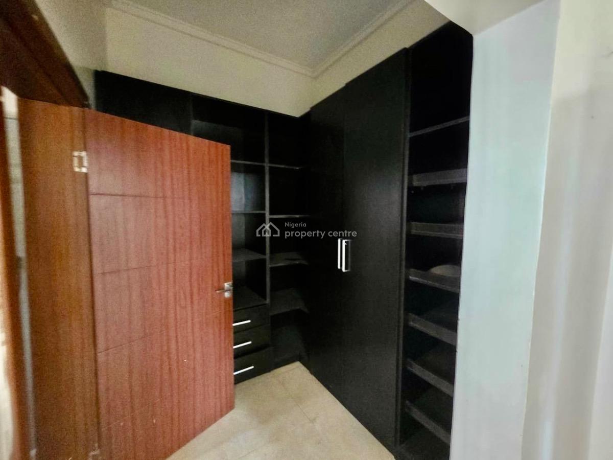 Spacious and Comfortable Plus a B Q, Orchid Road By 2nd Toll Gate, Lekki, Lagos, House for Rent
