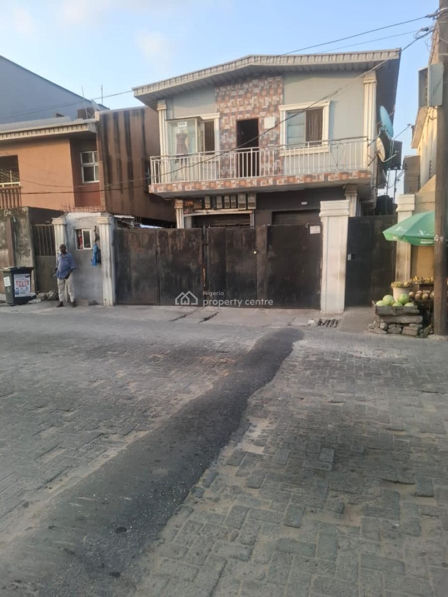 a Standard Block of Flat, Olufemi Street, Off Ogunlana Drive, Surulere, Surulere, Lagos, Block of Flats for Sale