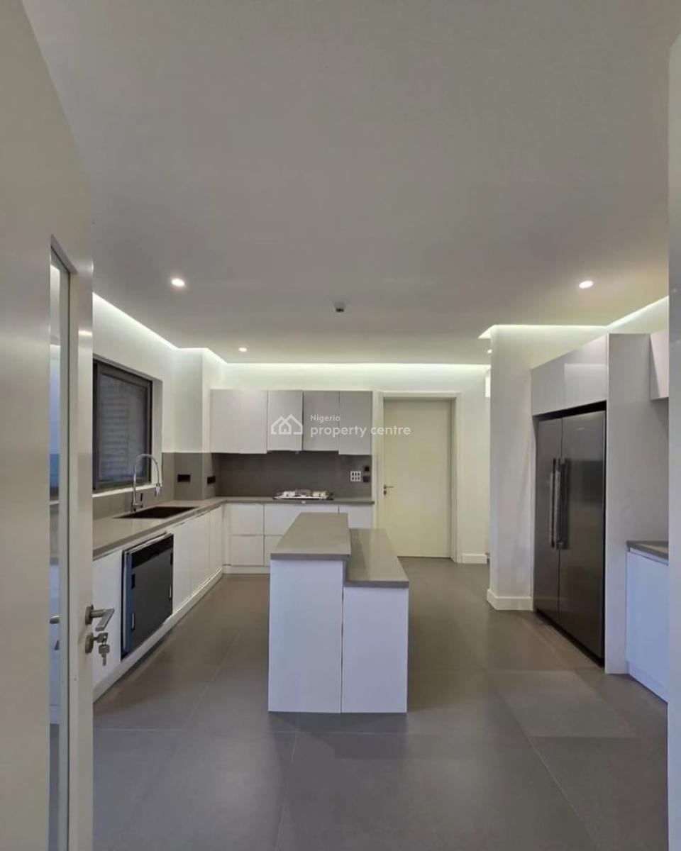 Luxury 3-bedroom Apartment with Bq, Old Ikoyi, Ikoyi, Lagos, Flat / Apartment for Sale