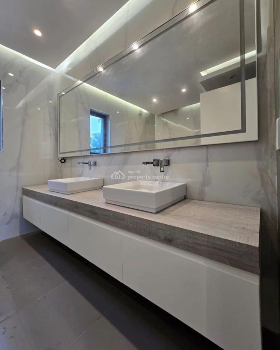 Luxury 3-bedroom Apartment with Bq, Old Ikoyi, Ikoyi, Lagos, Flat / Apartment for Sale