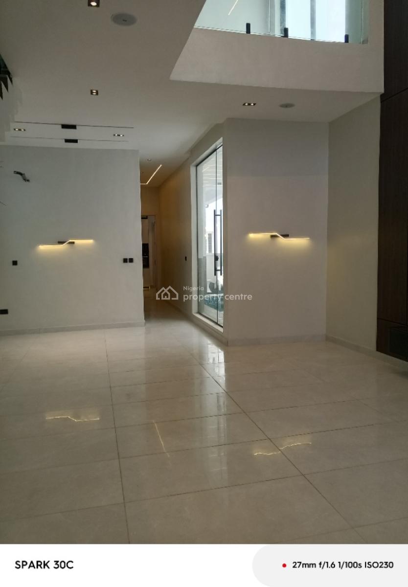 Classic 5 Bedroom Fully Detached Duplex, Royal Pine Estate Orchid Road, Lekki, Lagos, Detached Duplex for Sale