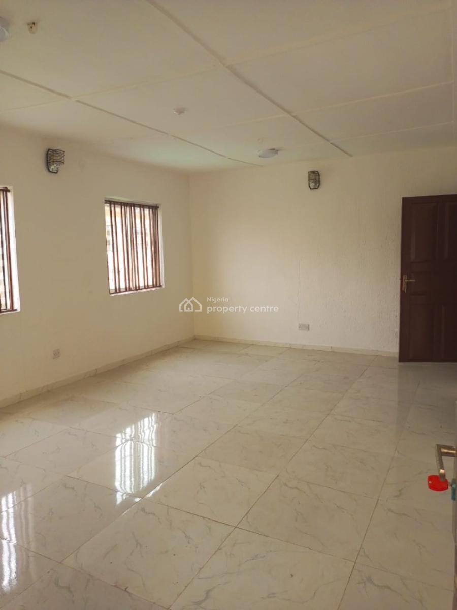 Renovated 3 Bedroom Flat, Off General Hospital Road, Gbagada, Lagos, Flat / Apartment for Rent