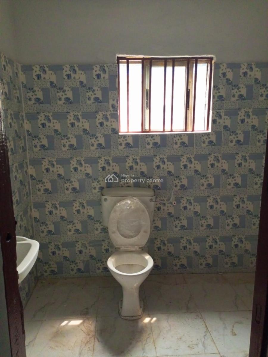 Renovated 3 Bedroom Flat, Off General Hospital Road, Gbagada, Lagos, Flat / Apartment for Rent