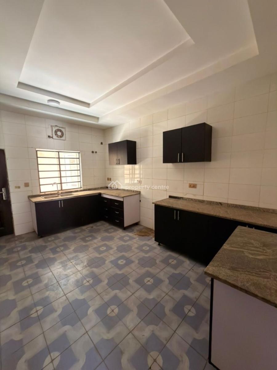 Luxury 4-bedroom Terraced Duplex with Bq, Guzape District, Abuja, Flat / Apartment for Rent