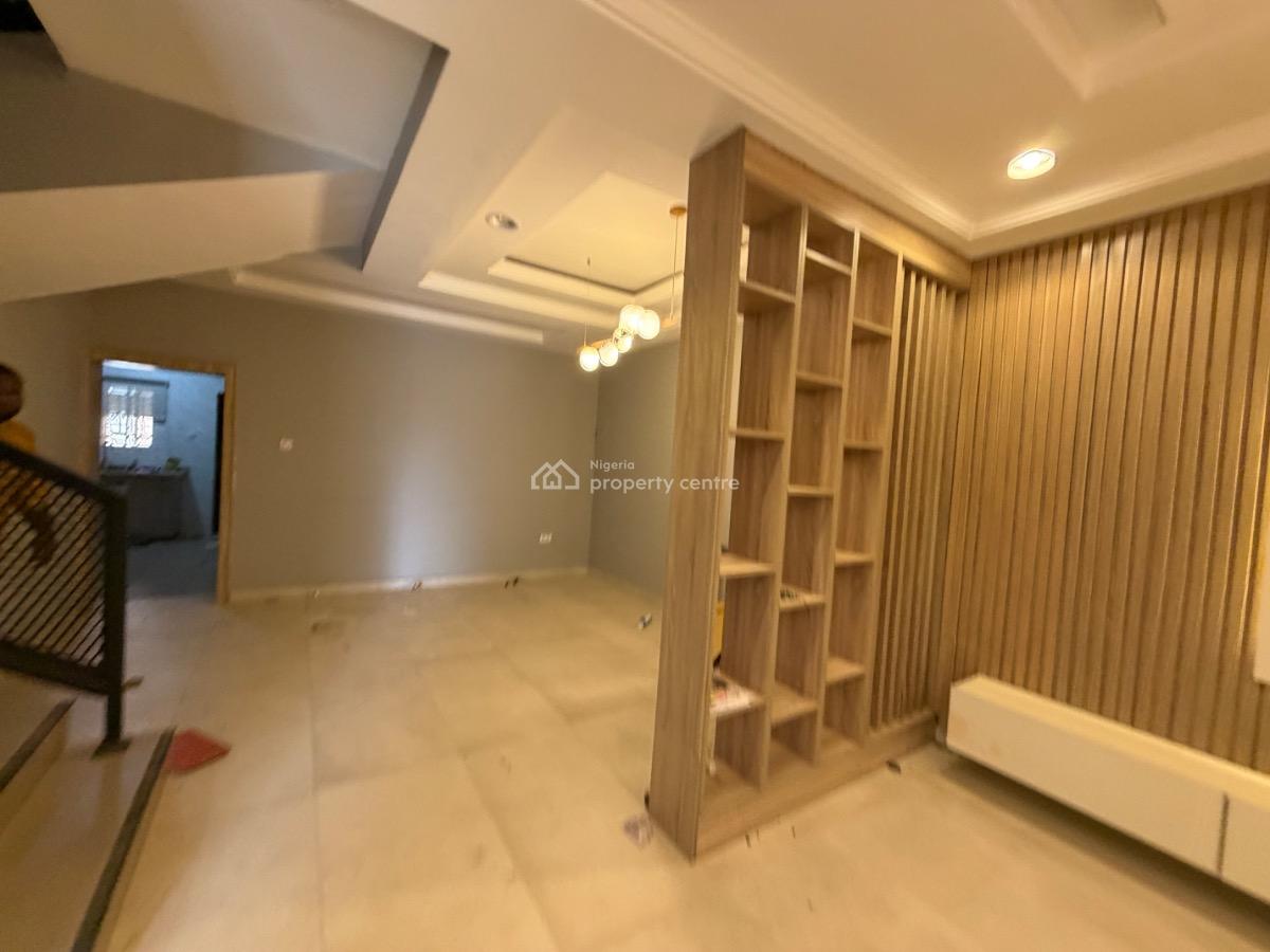 Exquisitely Built 4 Bedroom Terraced Duplex, Guzape District, Abuja, Terraced Duplex for Sale