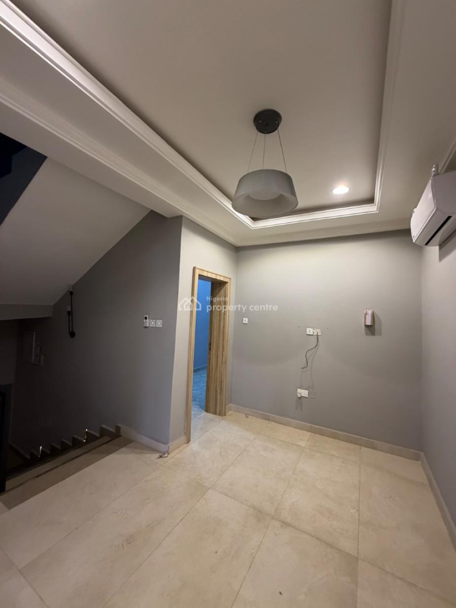 Exquisitely Built 4 Bedroom Terraced Duplex, Guzape District, Abuja, Terraced Duplex for Sale