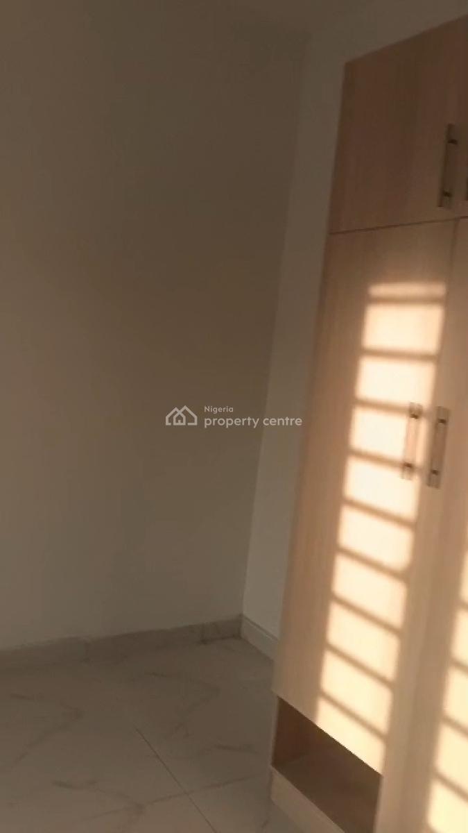 Tastefully Finished 2 Bedroom Flat, Lekki Scheme 2, Lekki, Lagos, Flat / Apartment for Rent