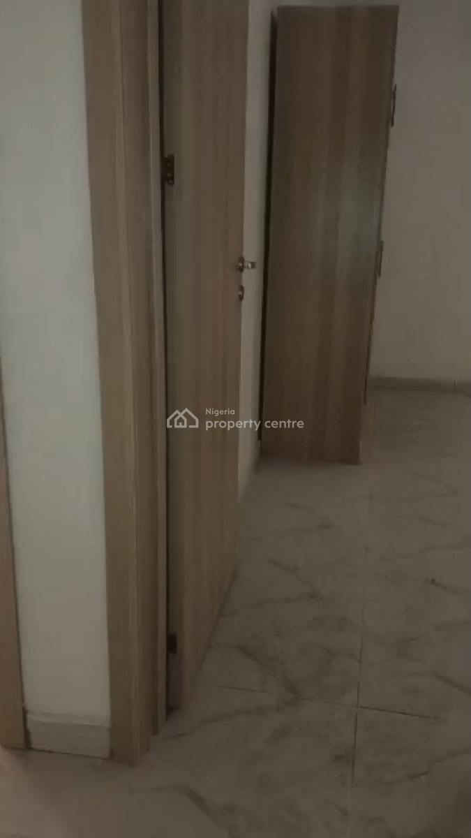 Tastefully Finished 2 Bedroom Flat, Lekki Scheme 2, Lekki, Lagos, Flat / Apartment for Rent