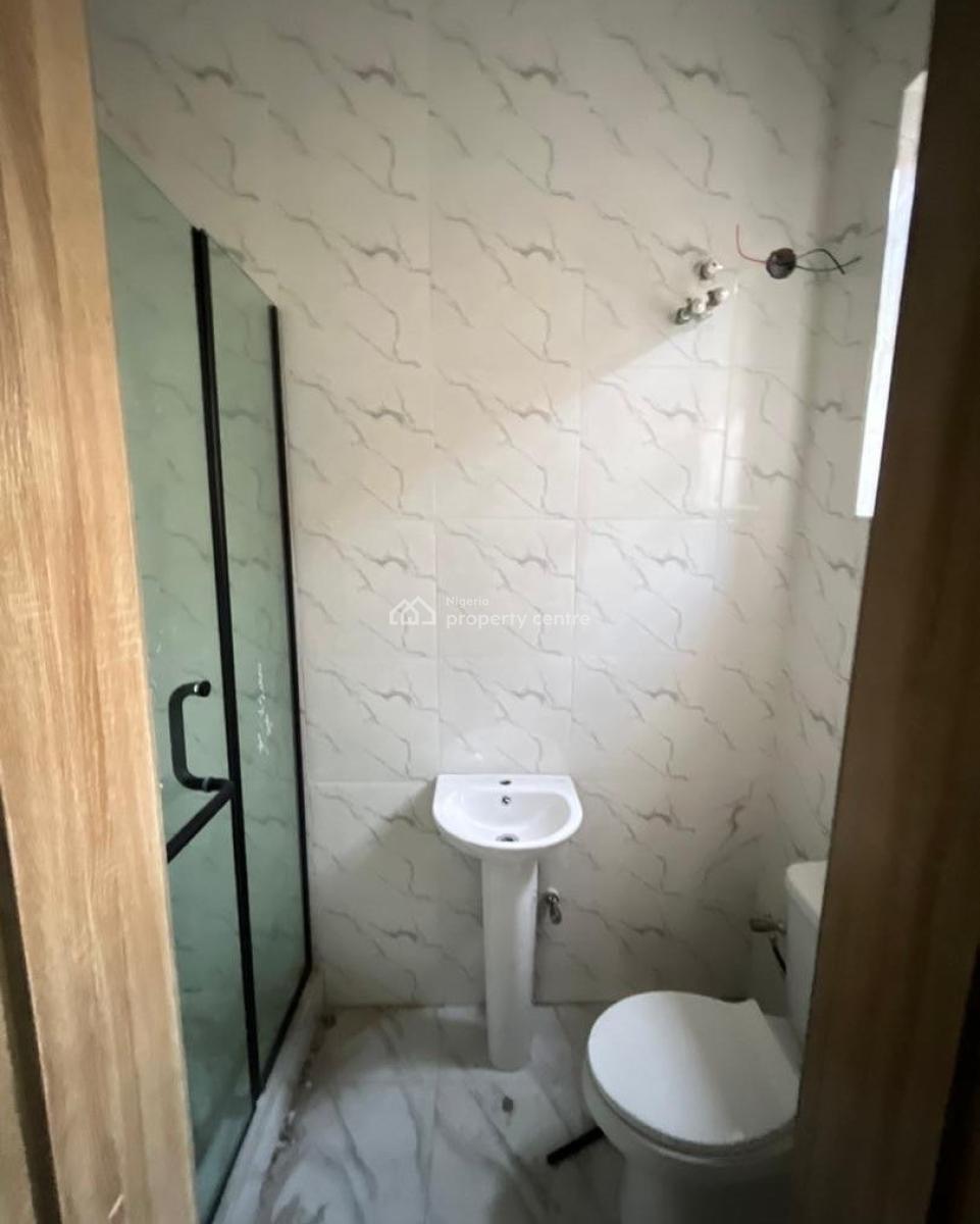 Lovely 4 Bedroom Semi Detached Duplex with Bq, Chevron, Lekki, Lagos, Semi-detached Duplex for Sale