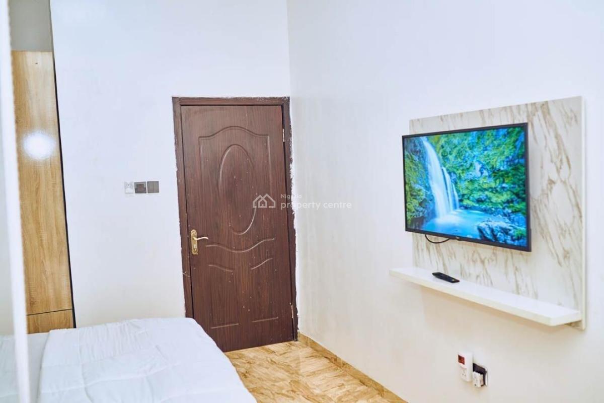 Serviced-furnished 2 Bedrooms Apartments with an Inverter, Ologolo Lekki Lagos, Ologolo, Lekki, Lagos, Flat / Apartment for Rent