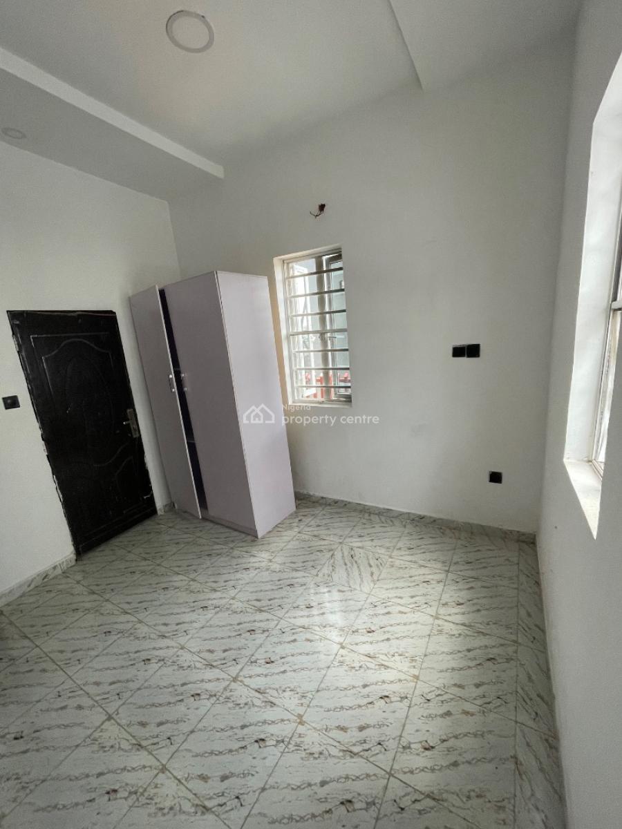 2 Bedroom Flat, Close to Blenco, Sangotedo, Ajah, Lagos, Flat / Apartment for Rent