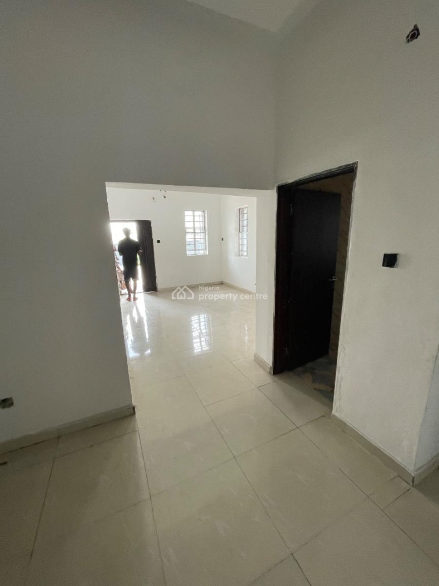 2 Bedroom Flat, Close to Blenco, Sangotedo, Ajah, Lagos, Flat / Apartment for Rent