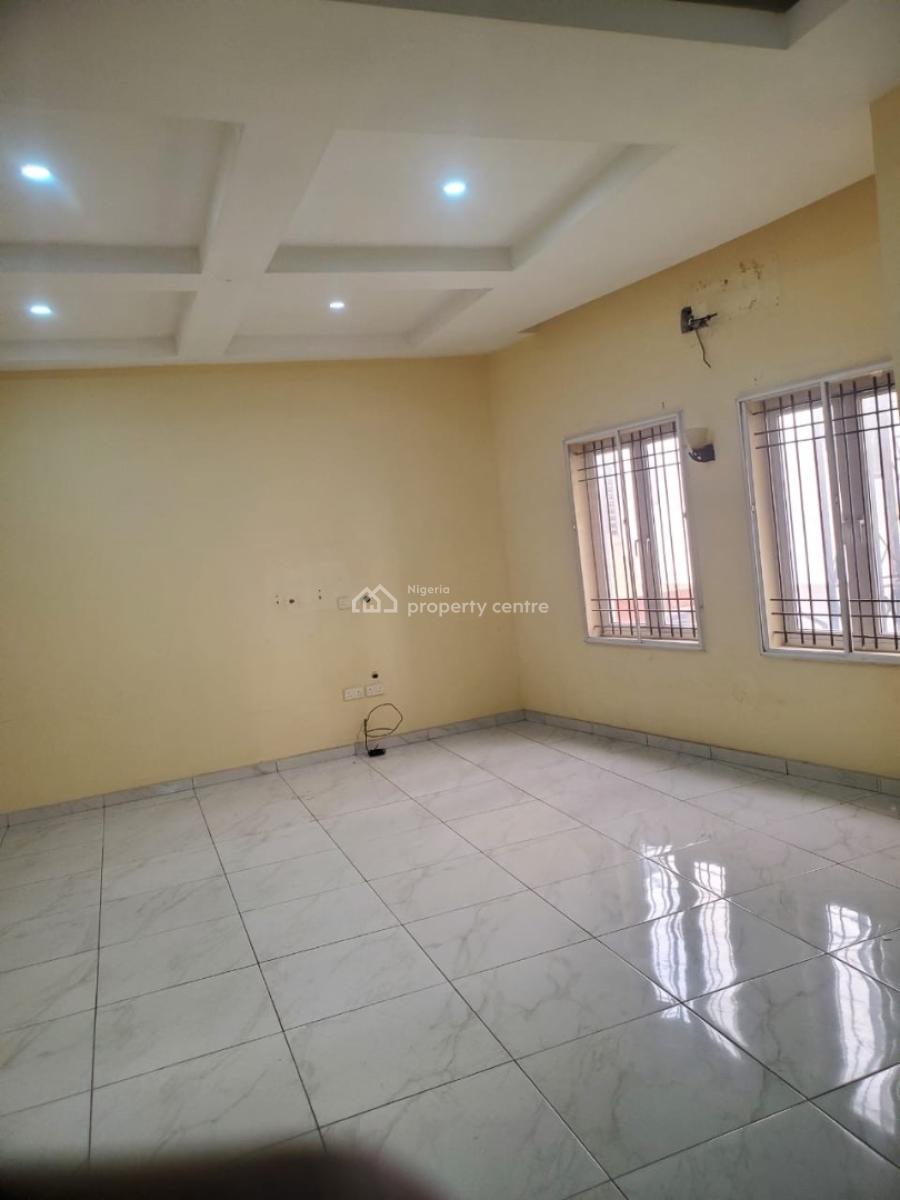 Luxury 3 Bedrooms Apartments with Fitted Kitchen and Bathroom, Oral Estate, Lekki, Lagos, Flat / Apartment for Rent