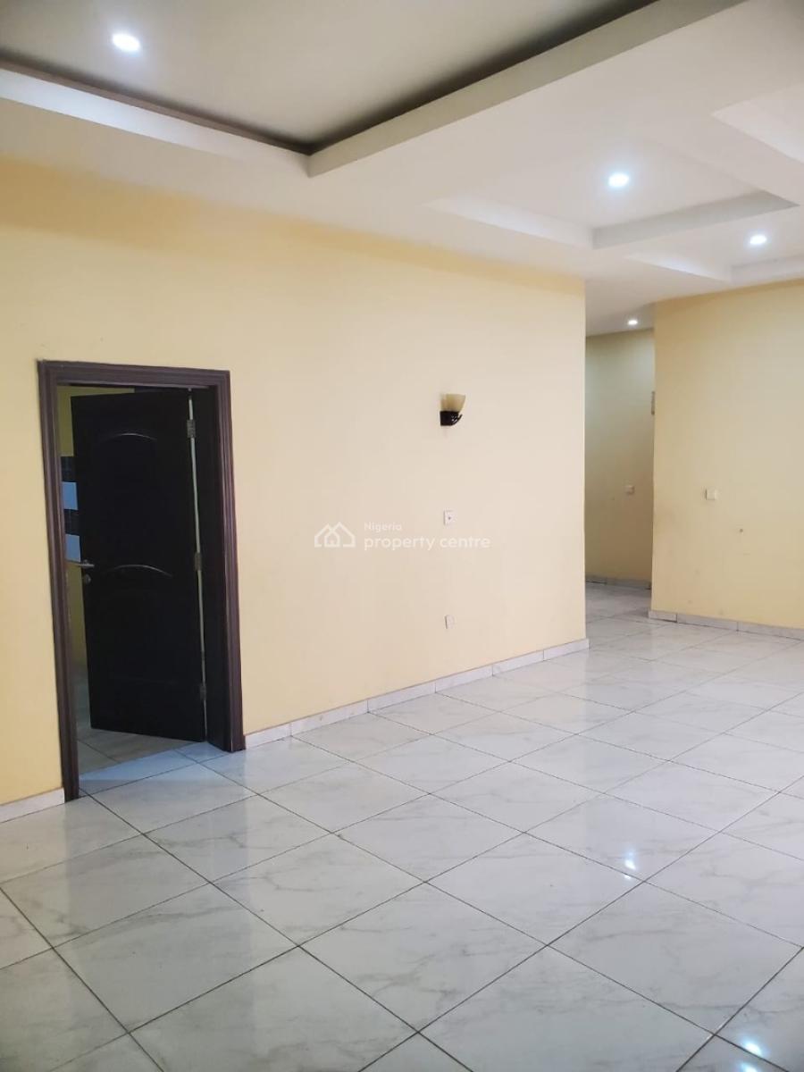 Luxury 3 Bedrooms Apartments with Fitted Kitchen and Bathroom, Oral Estate, Lekki, Lagos, Flat / Apartment for Rent