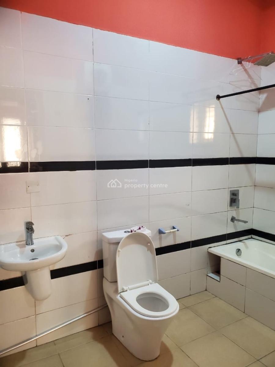 Luxury 3 Bedrooms Apartments with Fitted Kitchen and Bathroom, Oral Estate, Lekki, Lagos, Flat / Apartment for Rent