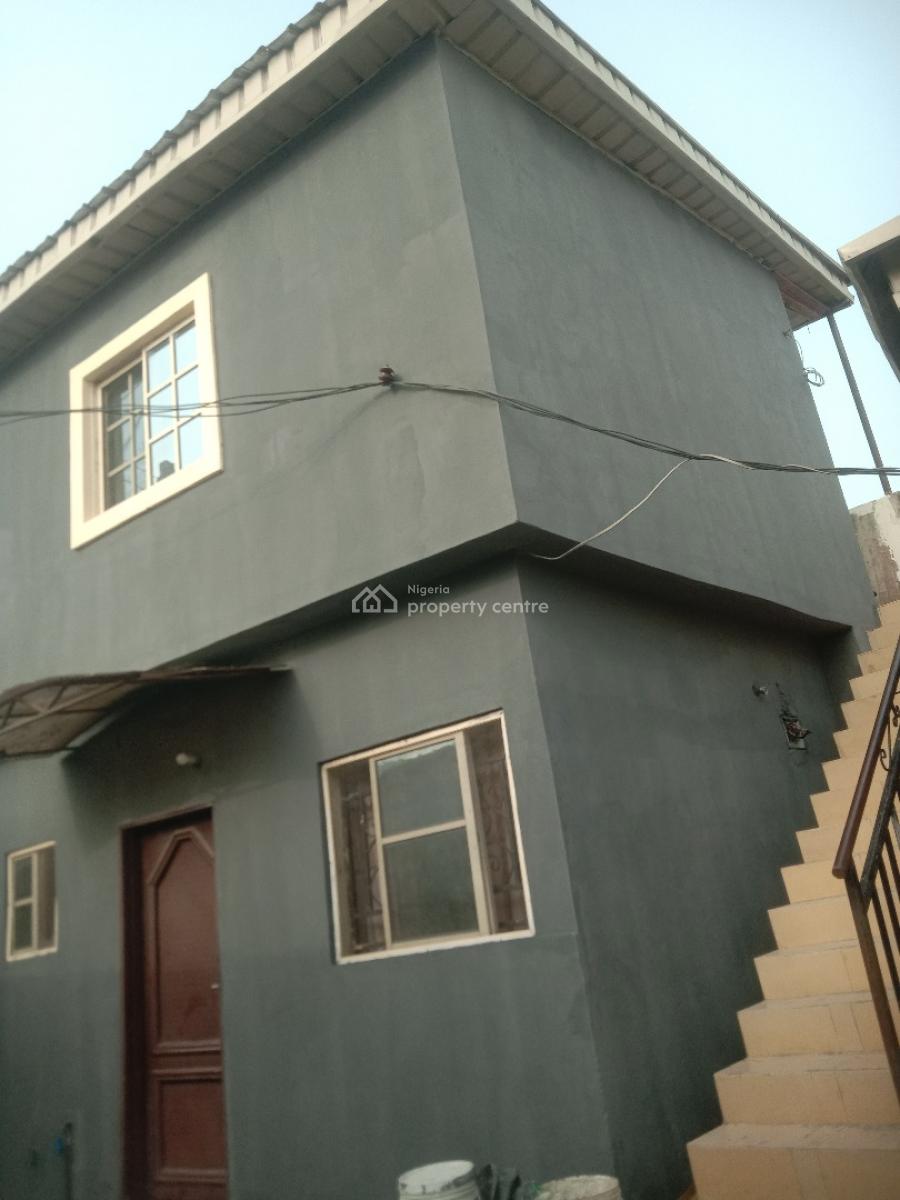 Well Maintained Spacious Room Self Contain Upstairs with Privacy, Road 6 Bogije Town Ibeju Lekki, Ibeju Lekki, Lagos, Self Contain (single Rooms) for Rent