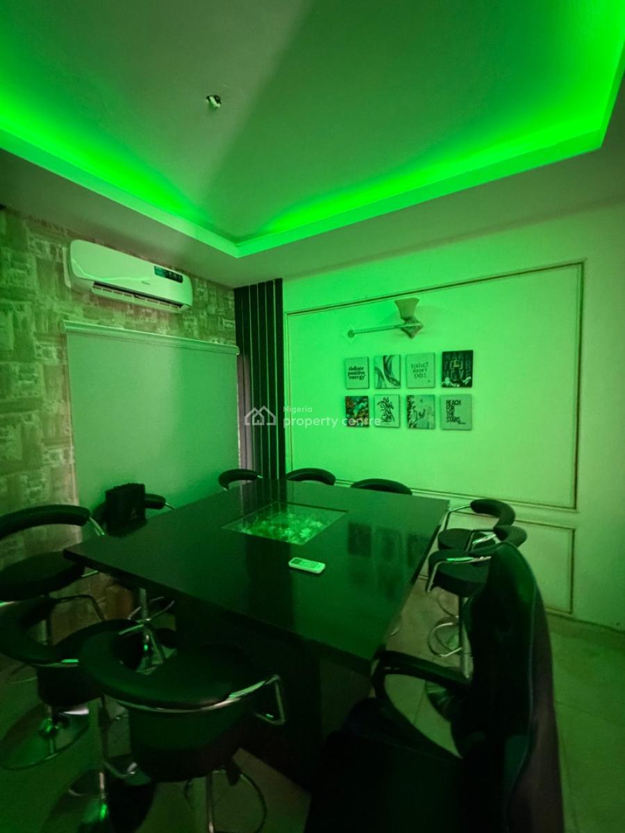 Standard 4 Bedroom Terrace Duplex, Guzape District, Abuja, Terraced Duplex for Sale