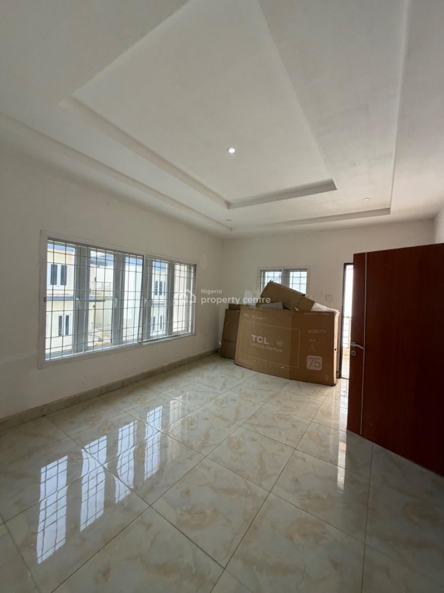 Standard 4 Bedroom Terrace Duplex, Guzape District, Abuja, Terraced Duplex for Sale